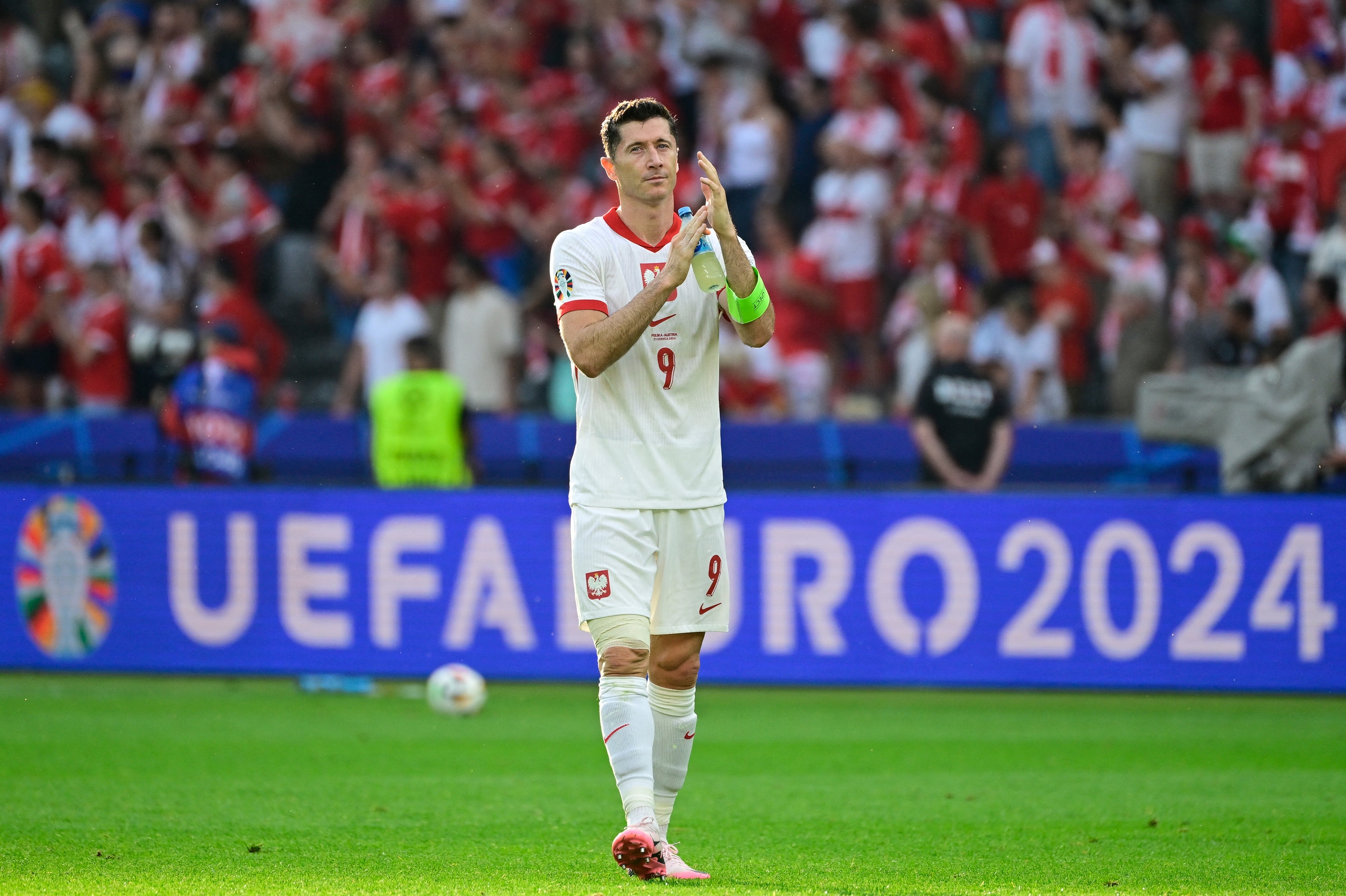 Ba Lan đau đớn trở thành đội đầu tiên bị loại ở EURO 2024- Ảnh 1.
